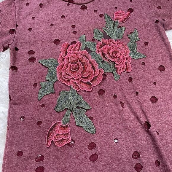 Local Lab Rose 3D Destroyed Shirt - Picture 3 of 9